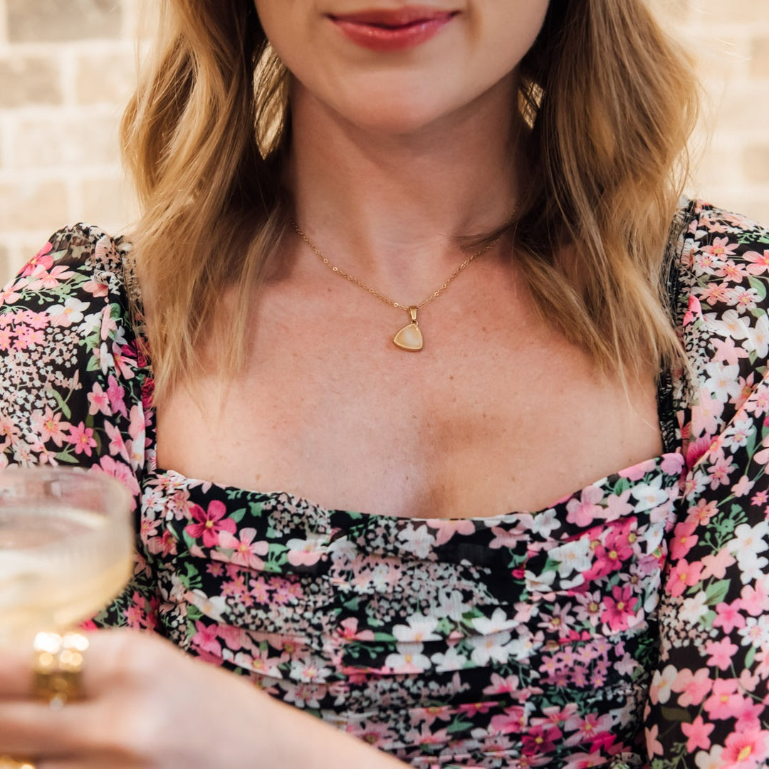 Sarro Necklace in Rose Quartz