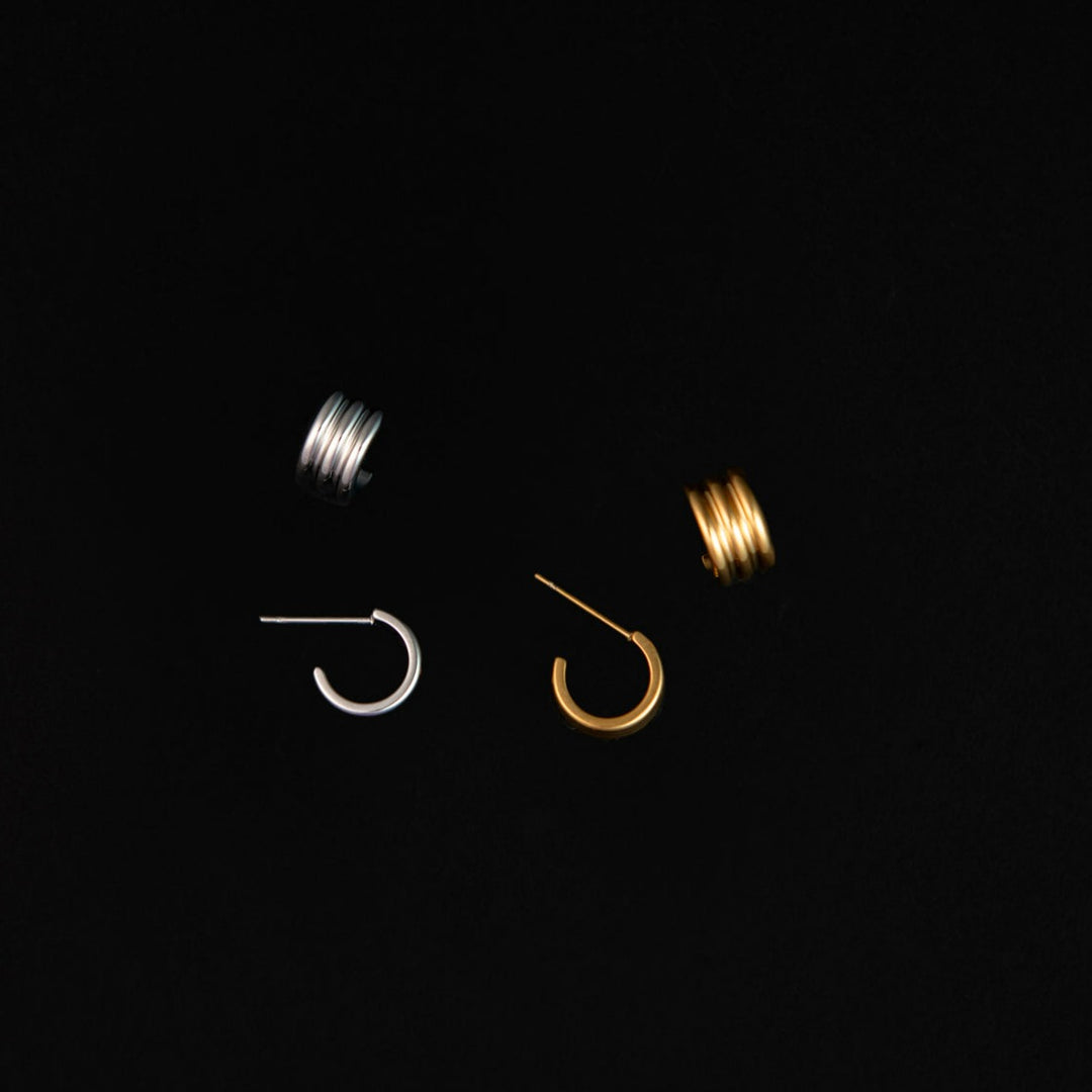 Aries Huggie Earrings in Silver