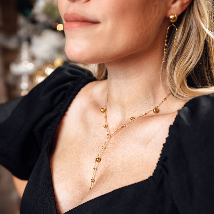 Avery Necklace