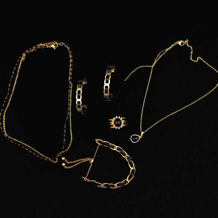 Holly Layered Necklace