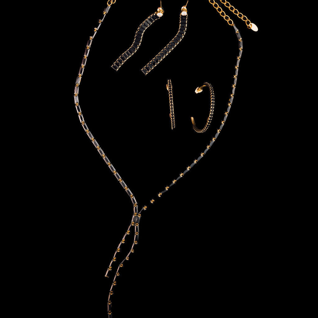 Kelce Necklace in Black