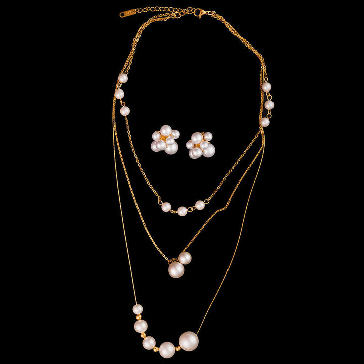 Nora Pearl Necklace