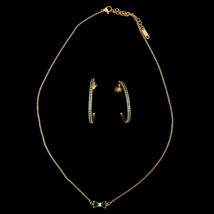 Bow Tie Necklace in Emerald
