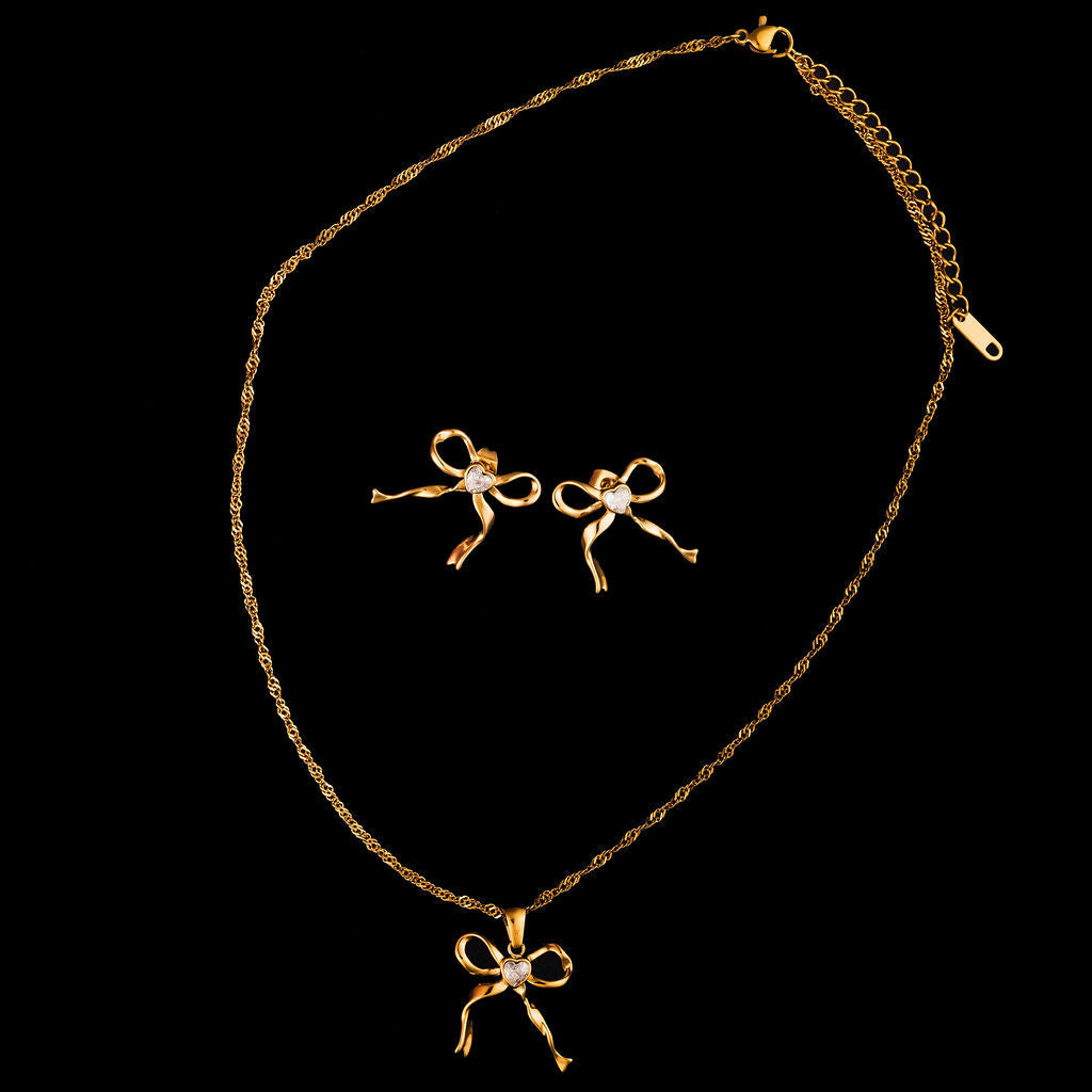 Lovelace Stud Earrings