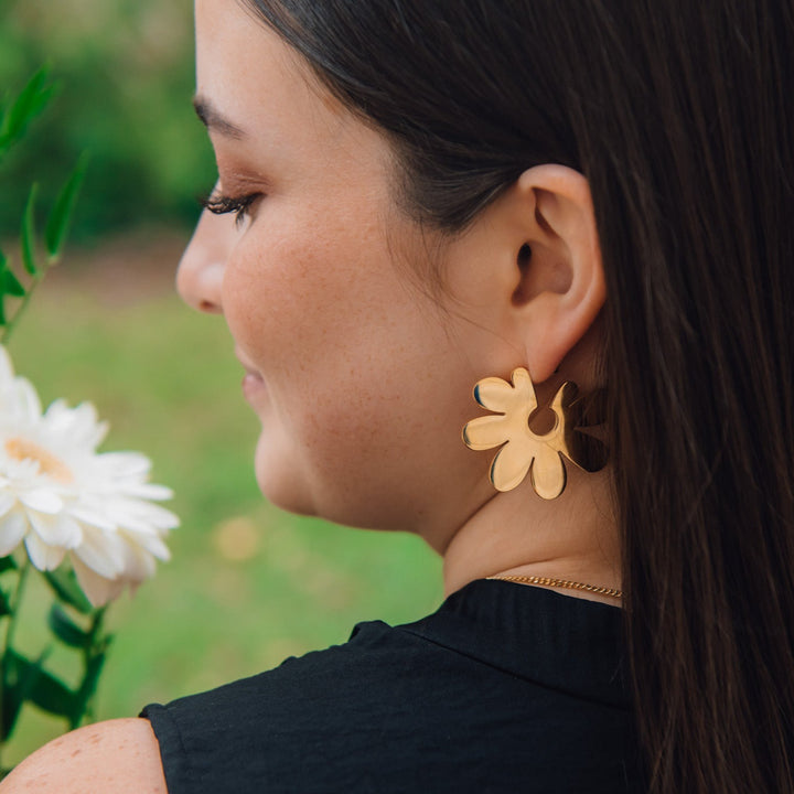Daisy  Hoop Earrings