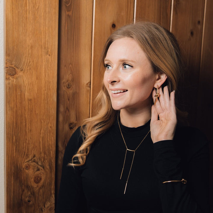 Florence Lariat Necklace