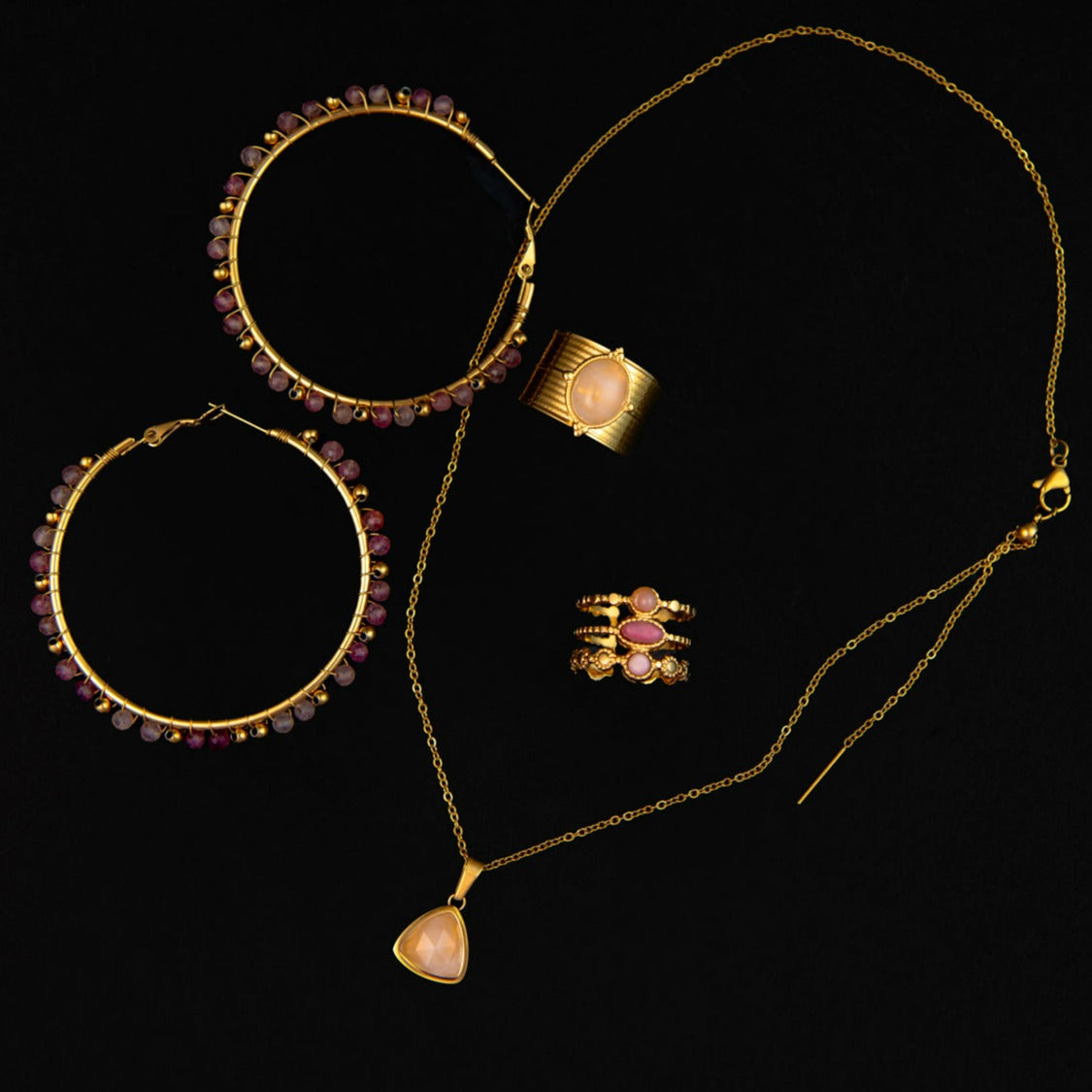 Sarro Necklace in Rose Quartz