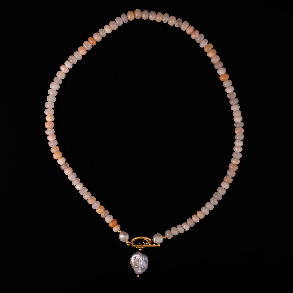16-inch pink aventurine sunset beaded necklace with pearl and toggle closure