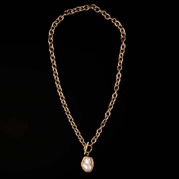 Southern Pearl Necklace