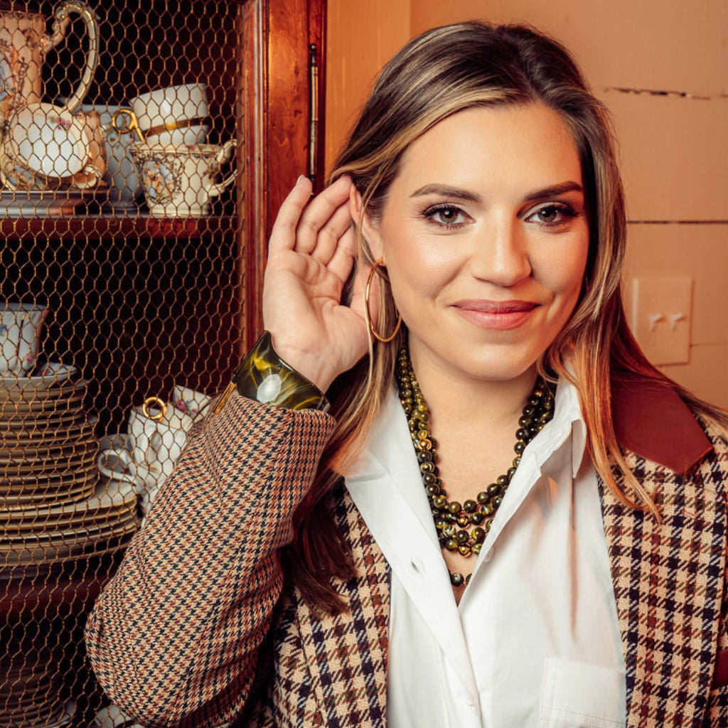 Marguerite Hoop Earrings
