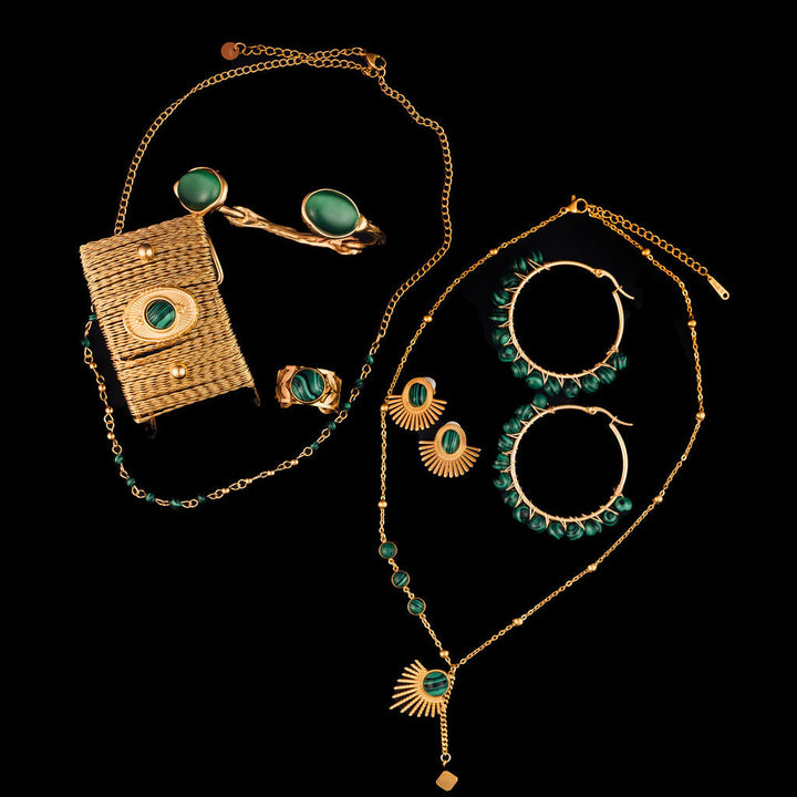 Al Beaded Hoop Earrings in Malachite