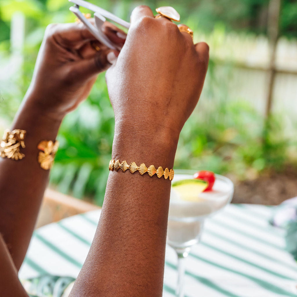 Shell Cuff
