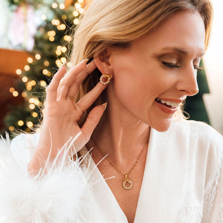 Wreath Stud Earrings